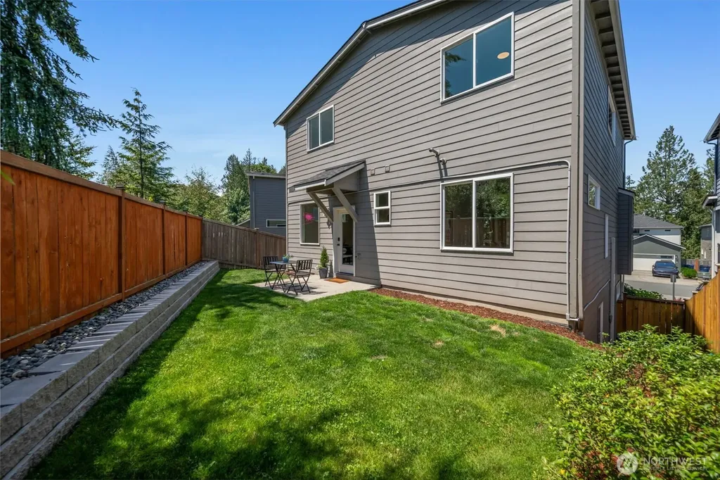 11032 14th Place SE Lake Stevens WA 98258