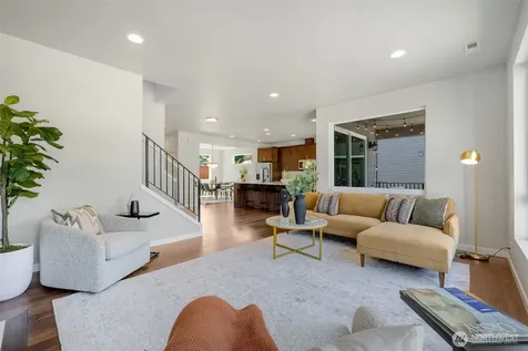 11032 14th Place SE Lake Stevens WA 98258