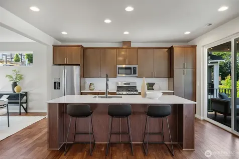 11032 14th Place SE Lake Stevens WA 98258