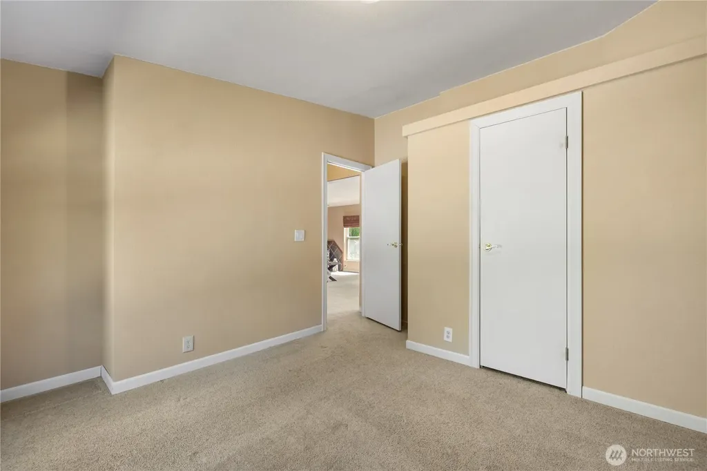 5959 SE Nelson Road Olalla WA 98359