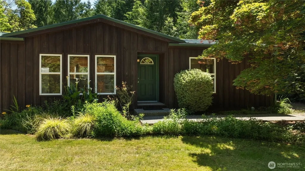 5959 SE Nelson Road Olalla WA 98359