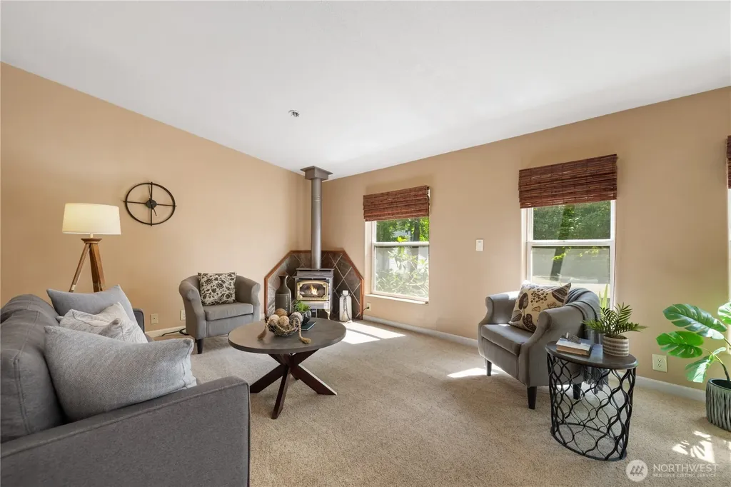 5959 SE Nelson Road Olalla WA 98359