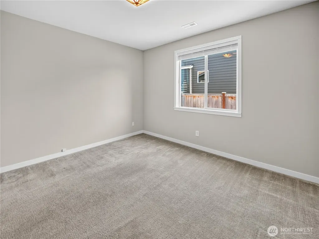 3373 Fisk Avenue Enumclaw WA 98022