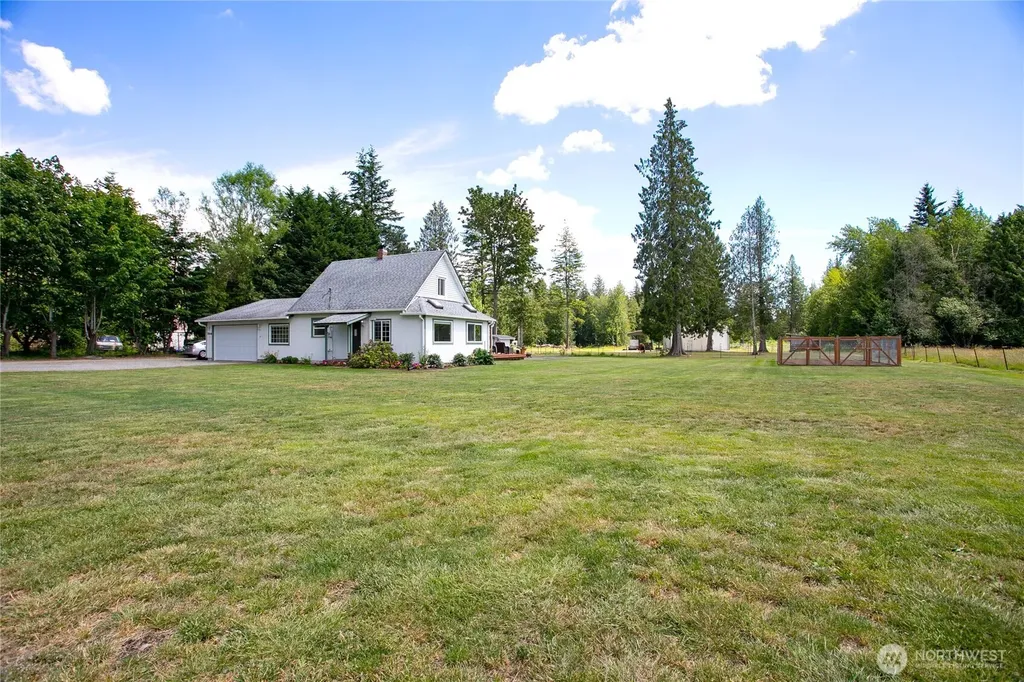 7506 Woodland Road Ferndale WA 98248