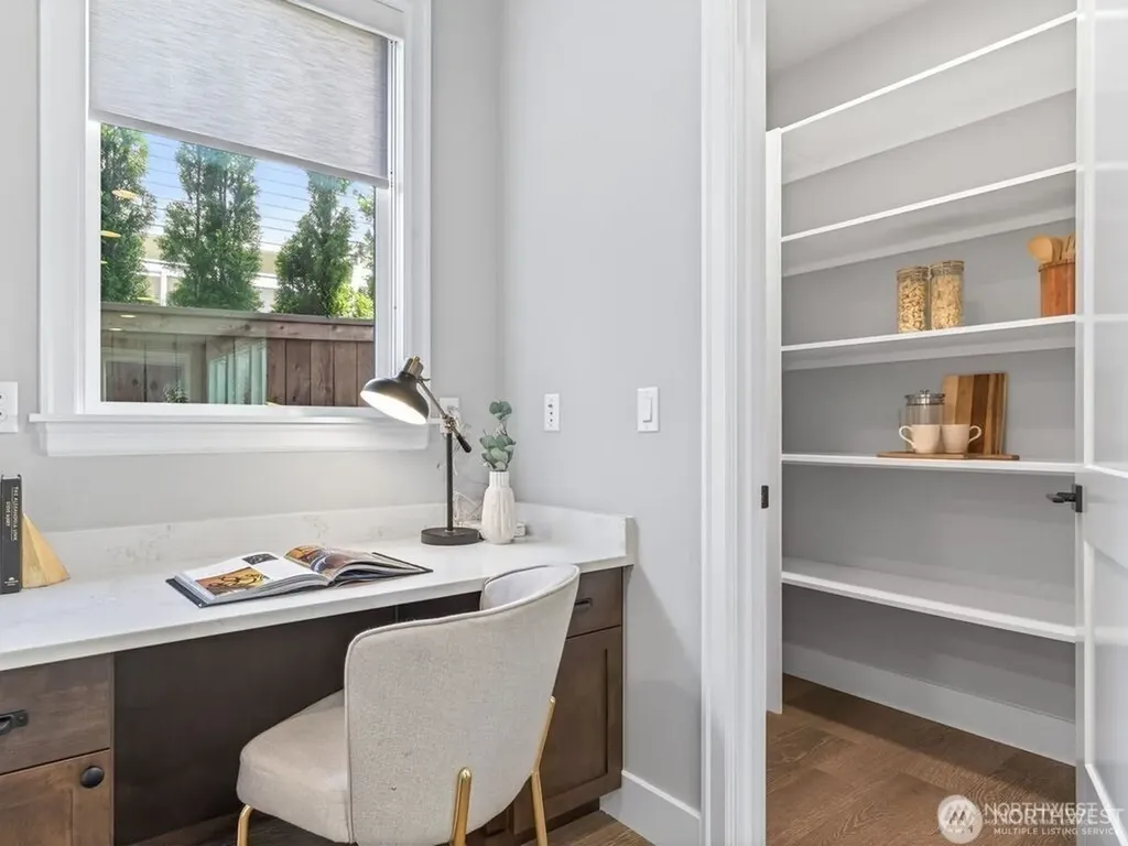 23973 NE 25th Street Sammamish WA 98074