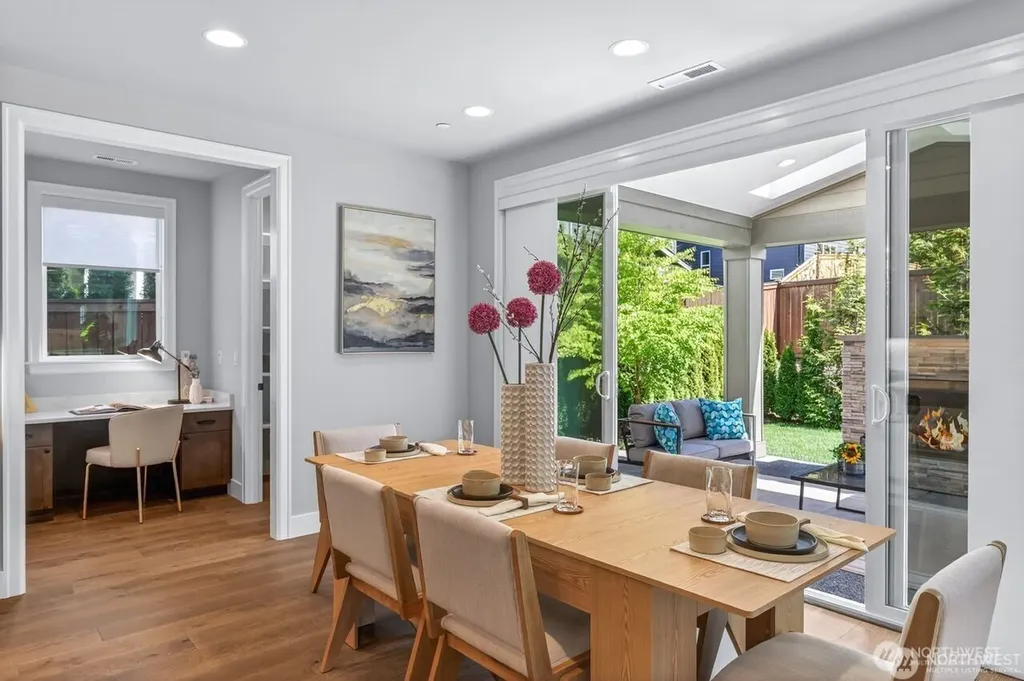 23973 NE 25th Street Sammamish WA 98074
