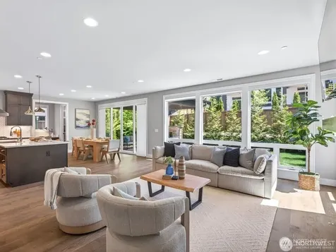 23973 NE 25th Street Sammamish WA 98074