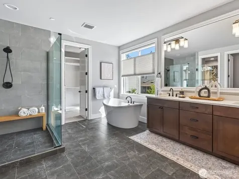 23973 NE 25th Street Sammamish WA 98074