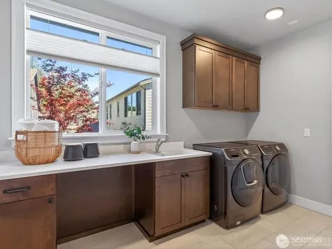 23973 NE 25th Street Sammamish WA 98074