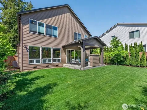 23973 NE 25th Street Sammamish WA 98074