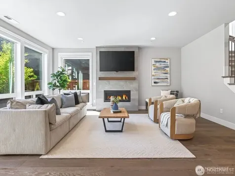 23973 NE 25th Street Sammamish WA 98074