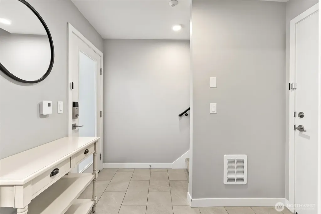 32675 Madrona Avenue SE Black Diamond WA 98010