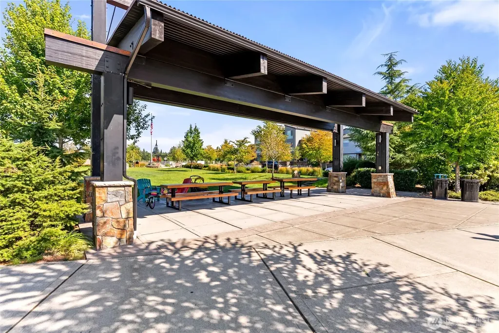 32675 Madrona Avenue SE Black Diamond WA 98010