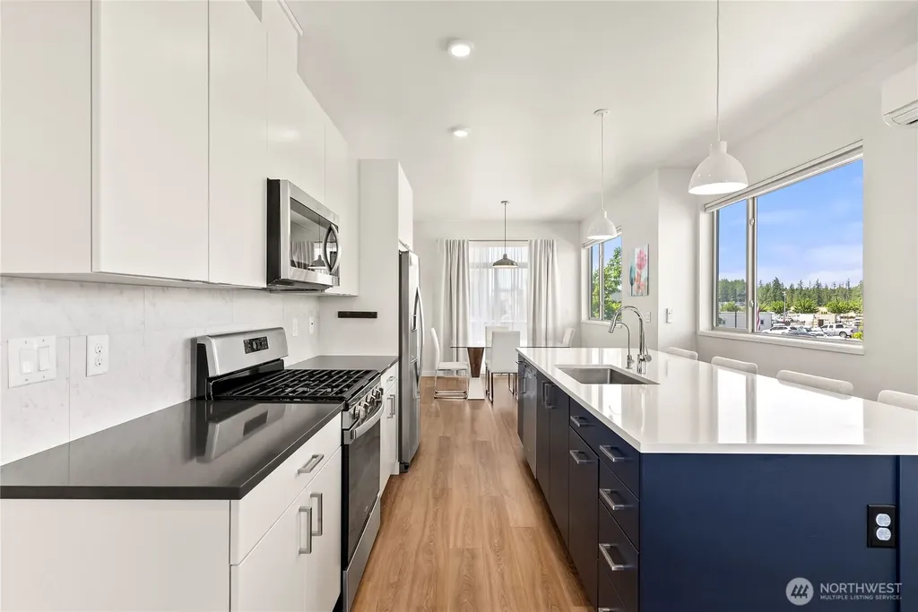 32675 Madrona Avenue SE Black Diamond WA 98010