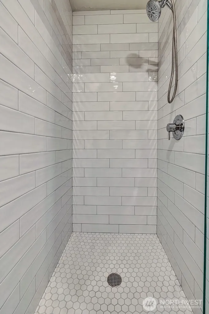 1708 18th Avenue Bellevue WA 98122