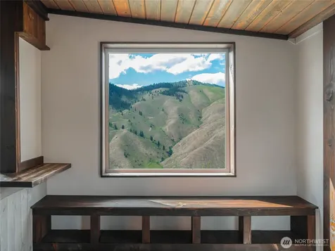 6993 Nahahum Canyon Road Cashmere WA 98815