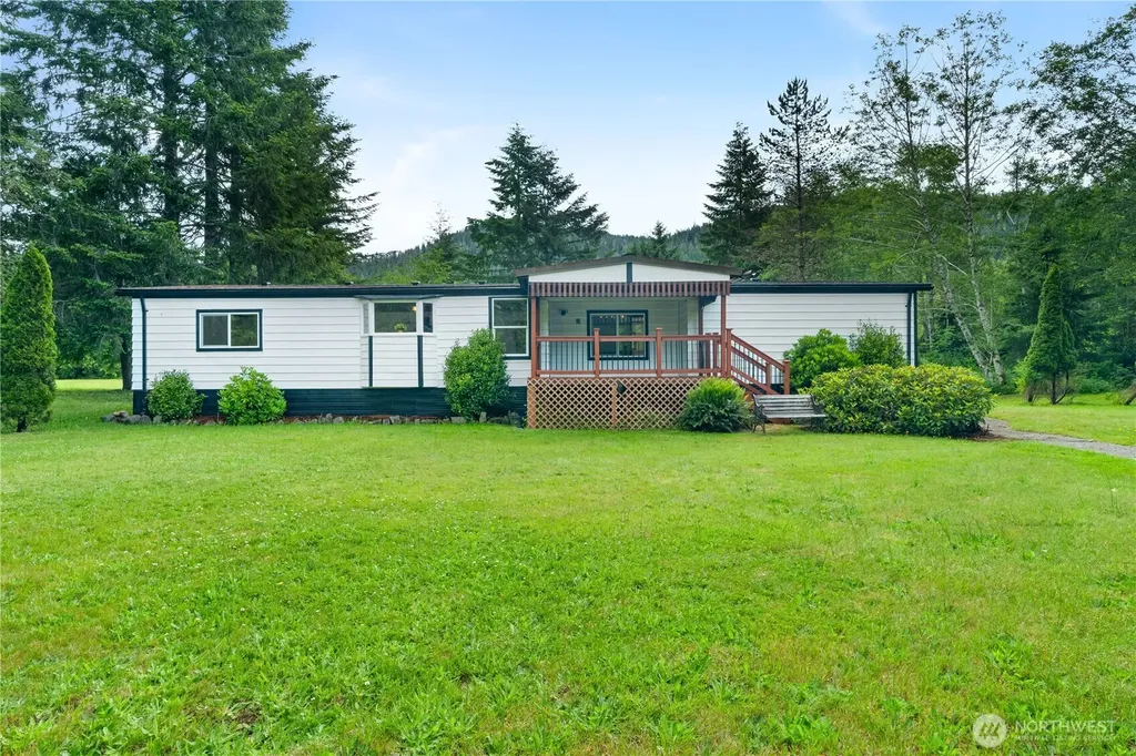 5450 Us Highway 101 Humptulips WA 98552