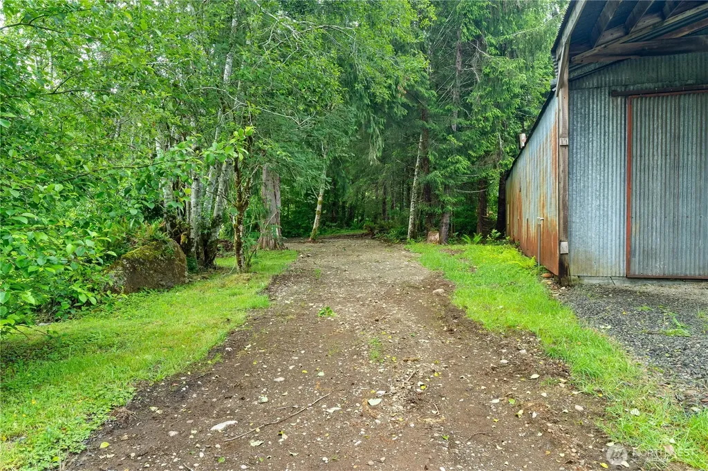 5450 Us Highway 101 Humptulips WA 98552