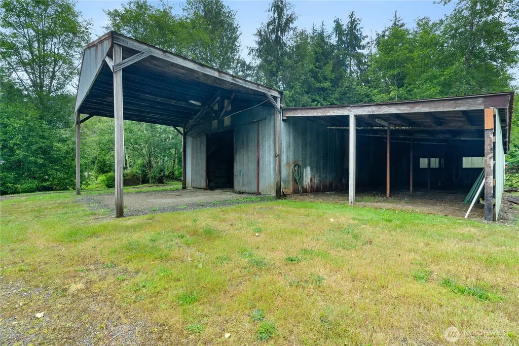 5450 Us Highway 101 Humptulips WA 98552