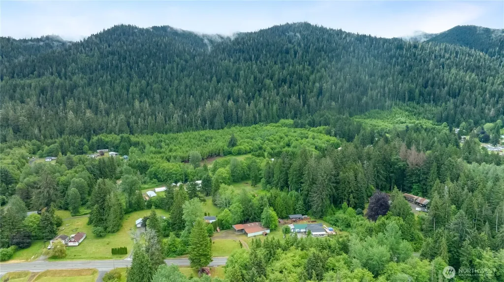 5450 Us Highway 101 Humptulips WA 98552