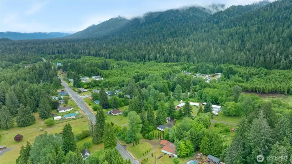 5450 Us Highway 101 Humptulips WA 98552