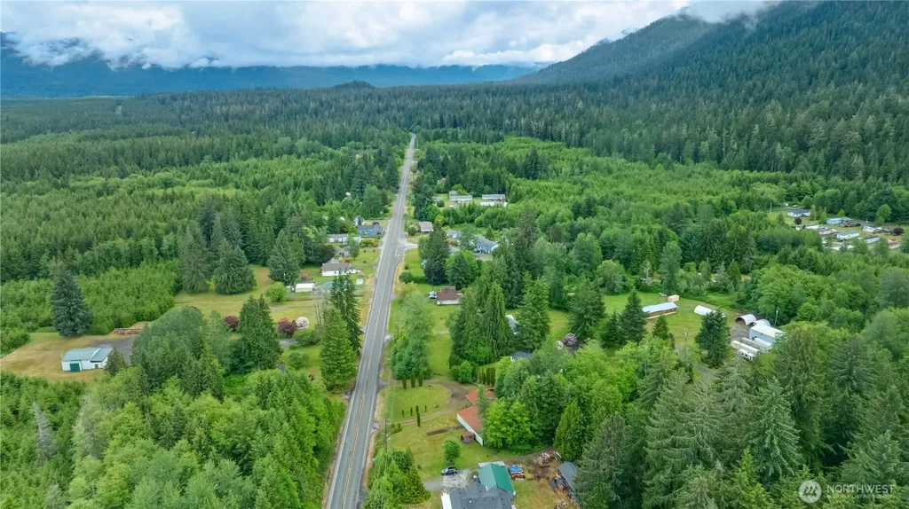 5450 Us Highway 101 Humptulips WA 98552