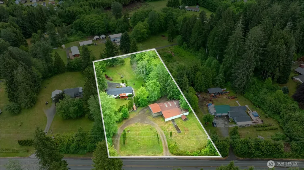 5450 Us Highway 101 Humptulips WA 98552