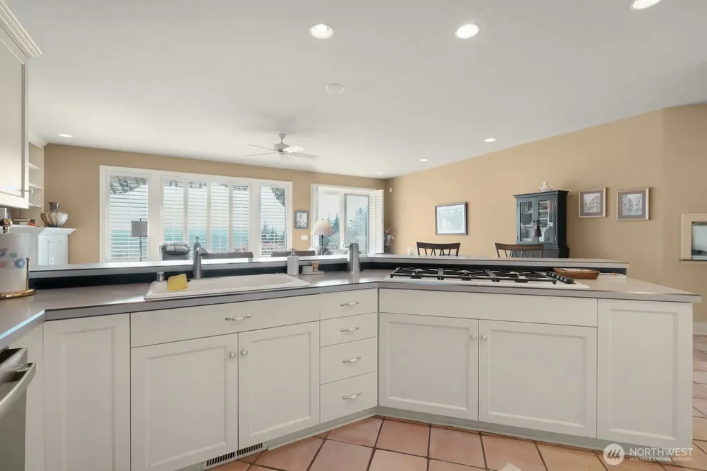 211 Alderwood Drive Chehalis WA 98532