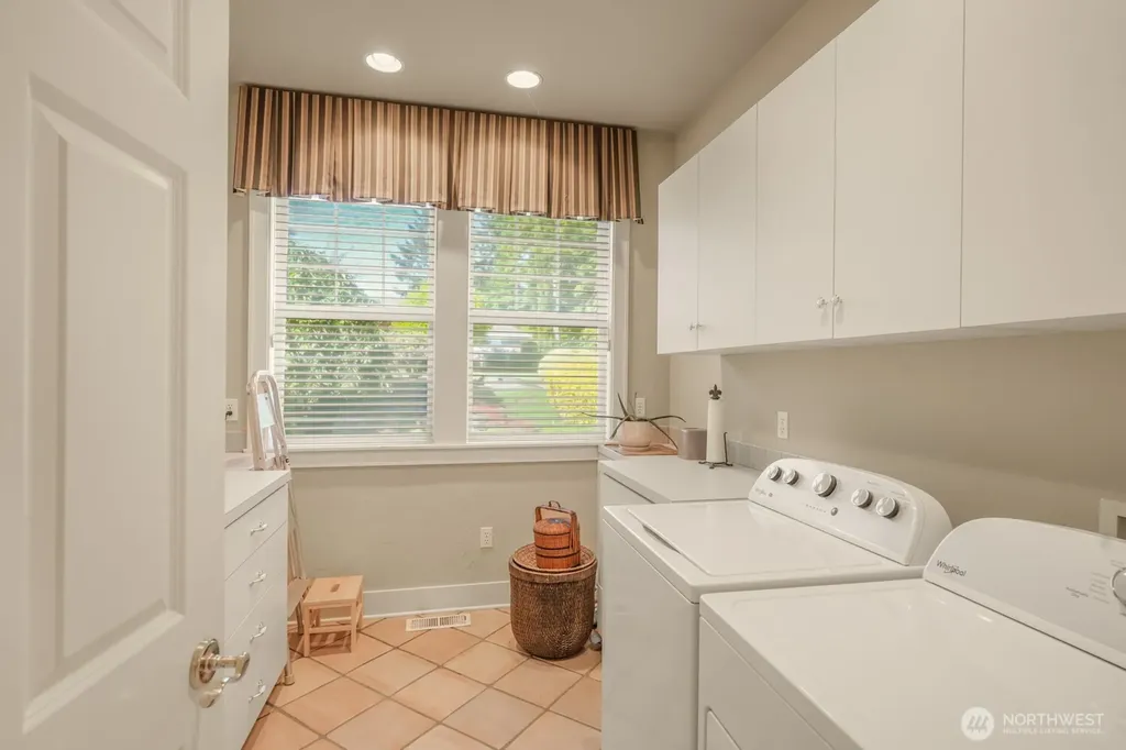 211 Alderwood Drive Chehalis WA 98532