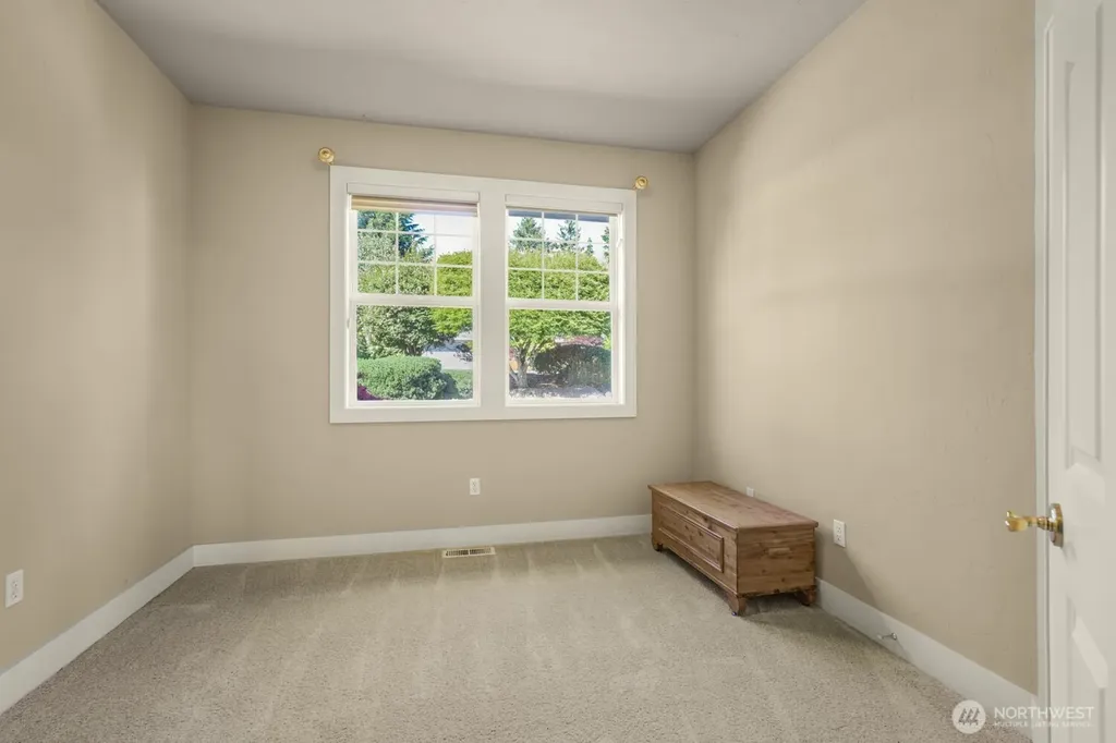211 Alderwood Drive Chehalis WA 98532