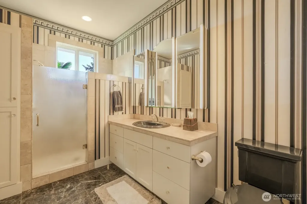 211 Alderwood Drive Chehalis WA 98532