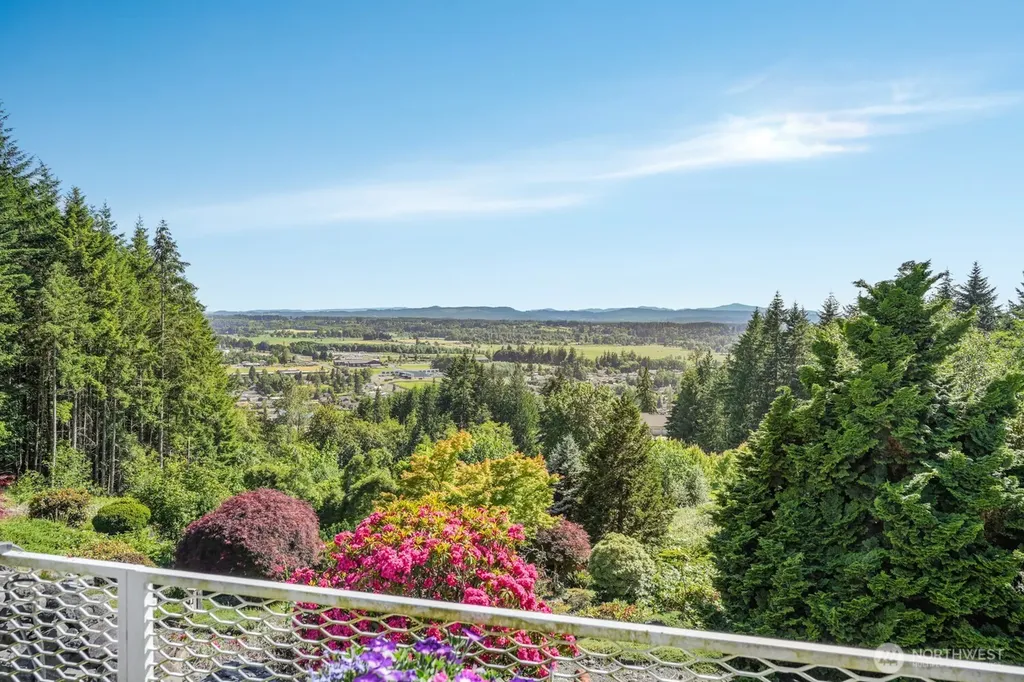 211 Alderwood Drive Chehalis WA 98532
