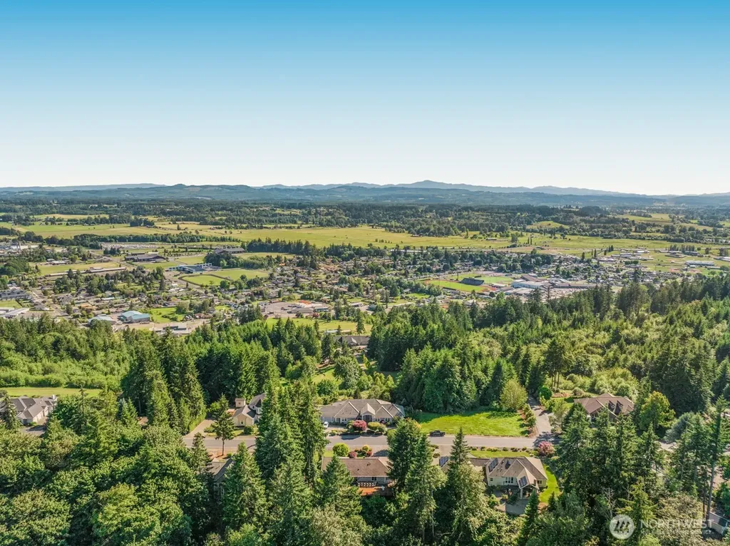 211 Alderwood Drive Chehalis WA 98532