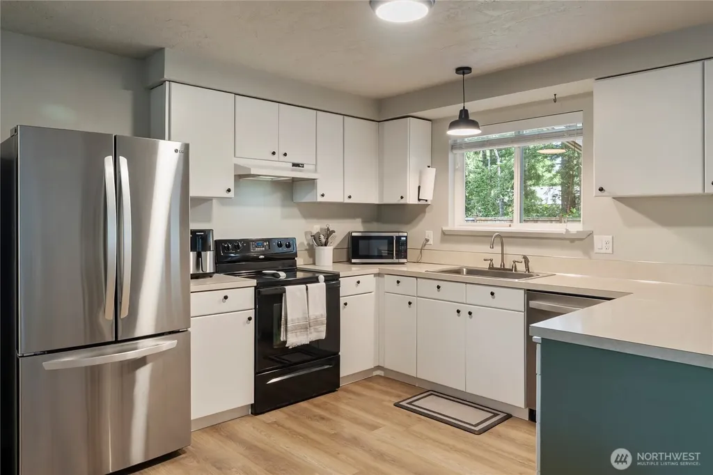 91 E Paisley Way Shelton WA 98584