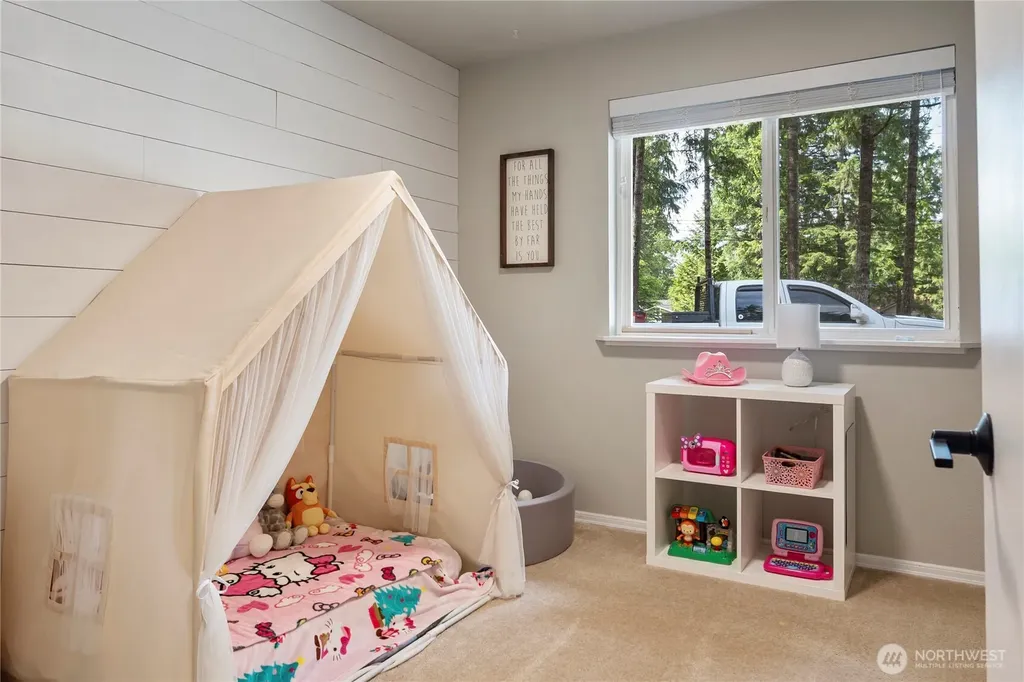 91 E Paisley Way Shelton WA 98584