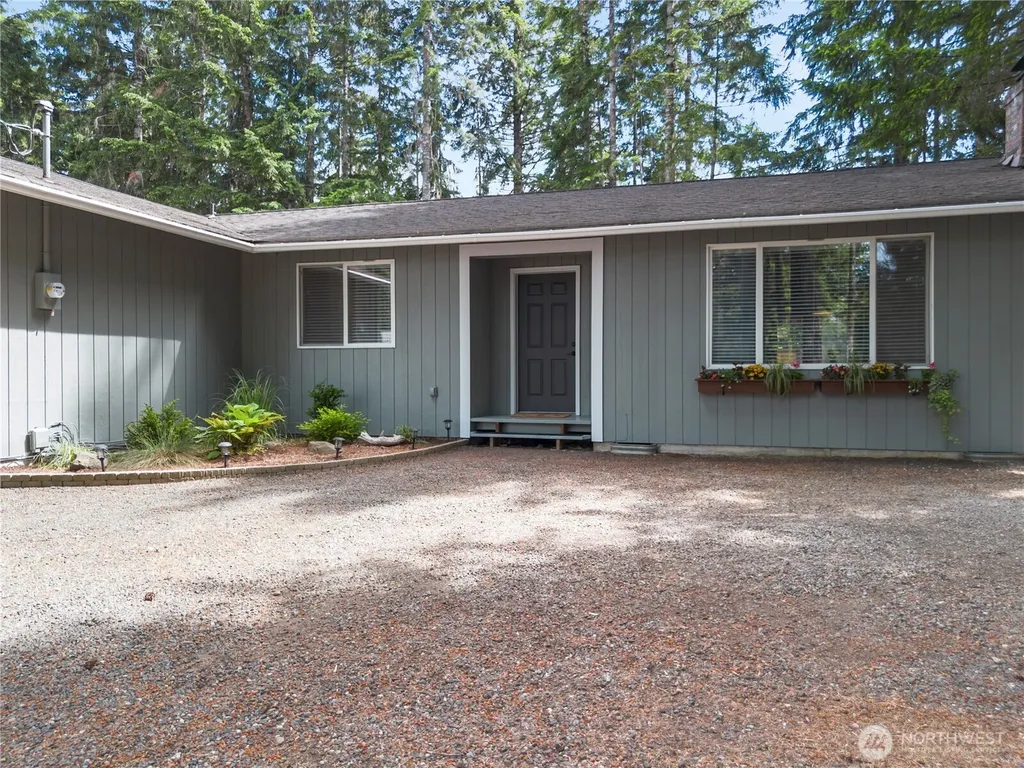91 E Paisley Way Shelton WA 98584