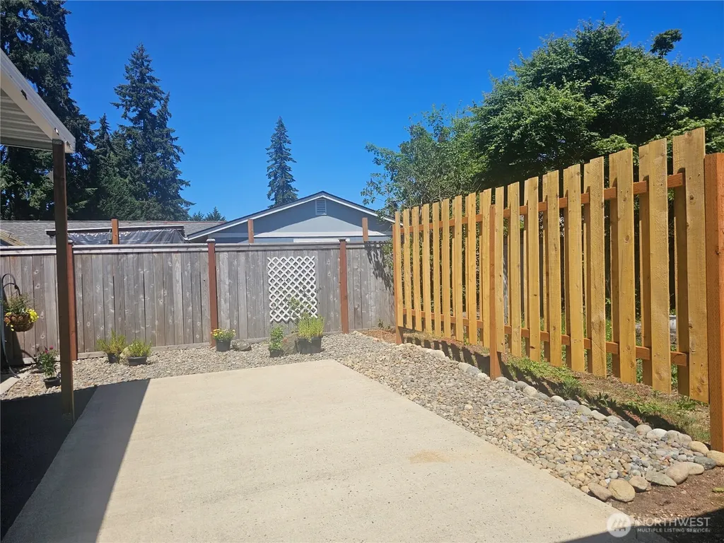 11303 124th Street Ct E Puyallup WA 98374