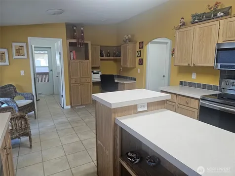 11303 124th Street Ct E Puyallup WA 98374