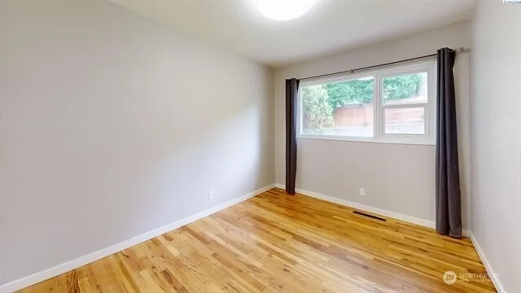1000 NE Duncan Lane Pullman WA 99163