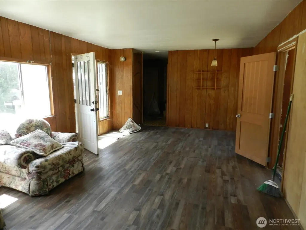 146 Damron Road Mossyrock WA 98564