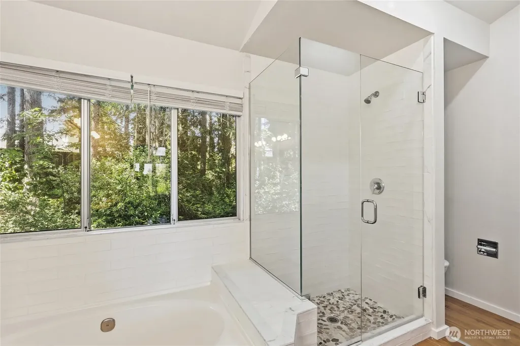 10715 Hillsboro Drive NW Silverdale WA 98383