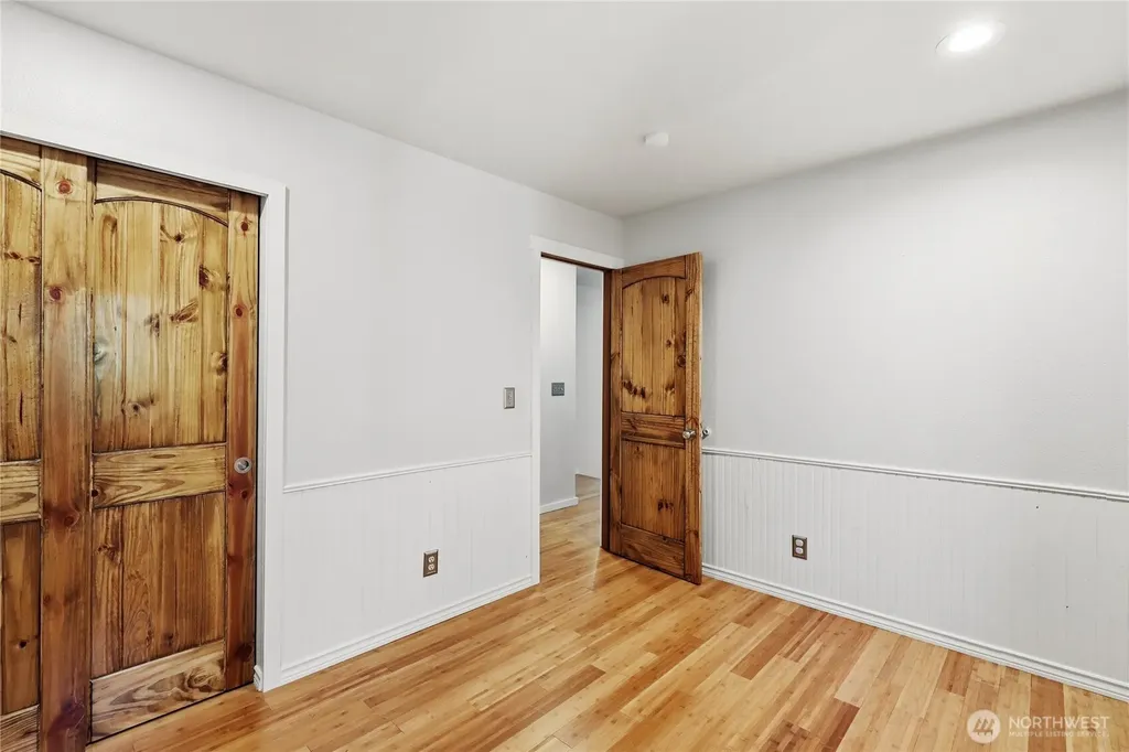 10715 Hillsboro Drive NW Silverdale WA 98383