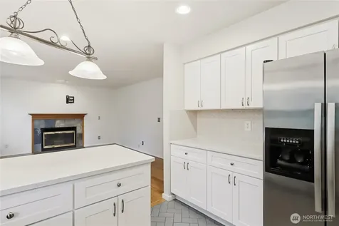 10715 Hillsboro Drive NW Silverdale WA 98383