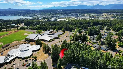 10715 Hillsboro Drive NW Silverdale WA 98383