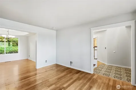 10715 Hillsboro Drive NW Silverdale WA 98383