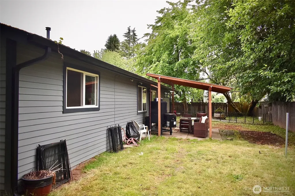 4908 34th Court SE Lacey WA 98503