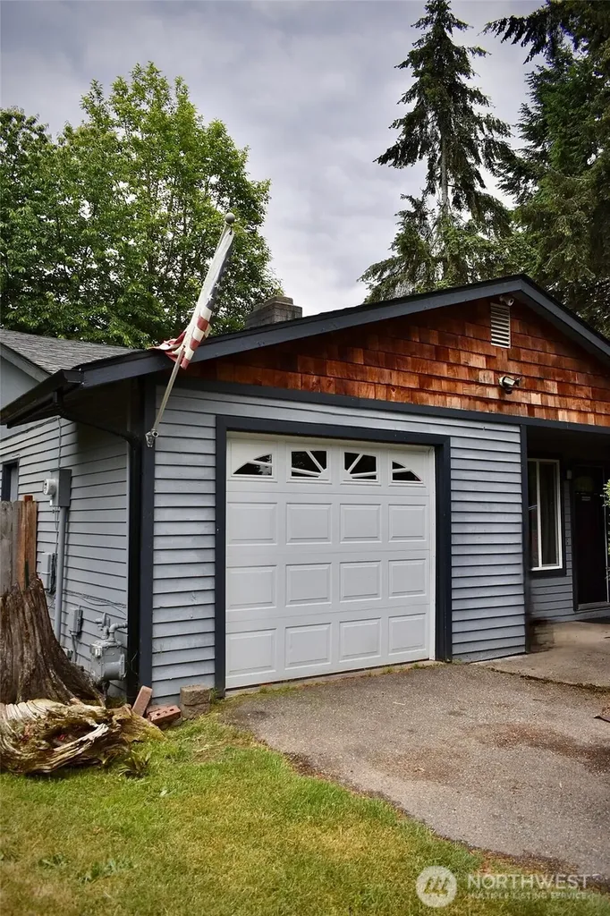 4908 34th Court SE Lacey WA 98503