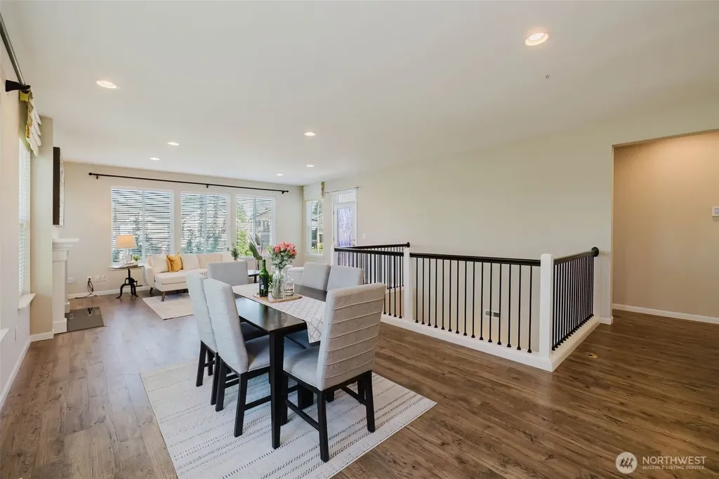 34103 10th Court SW Federal Way WA 98023