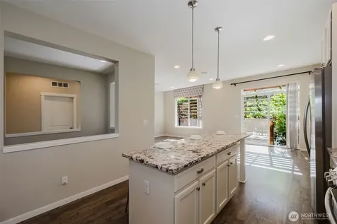 34103 10th Court SW Federal Way WA 98023