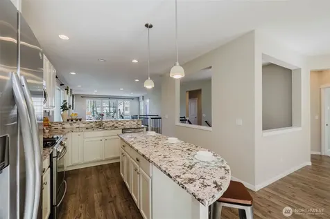 34103 10th Court SW Federal Way WA 98023